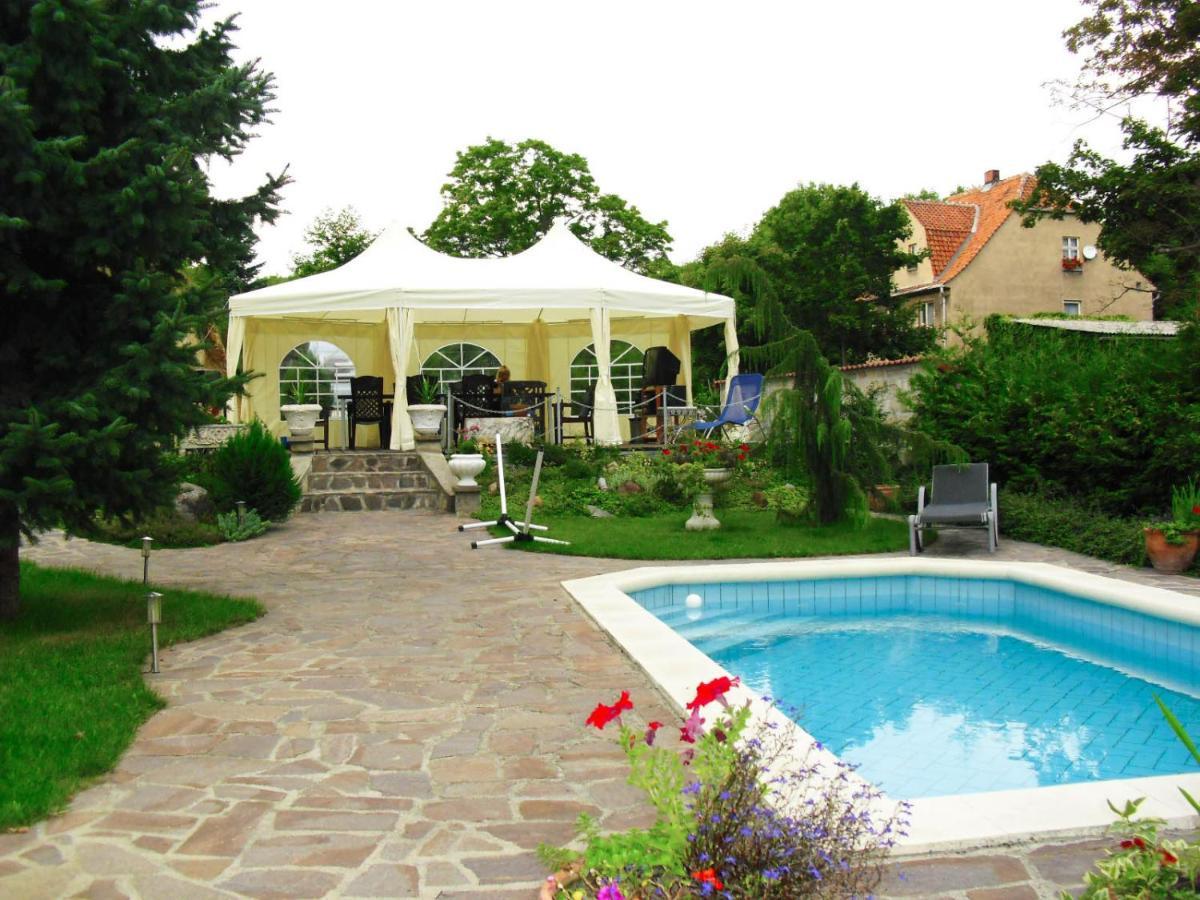 Apartments Zum Henker Кведлинбург Екстериор снимка