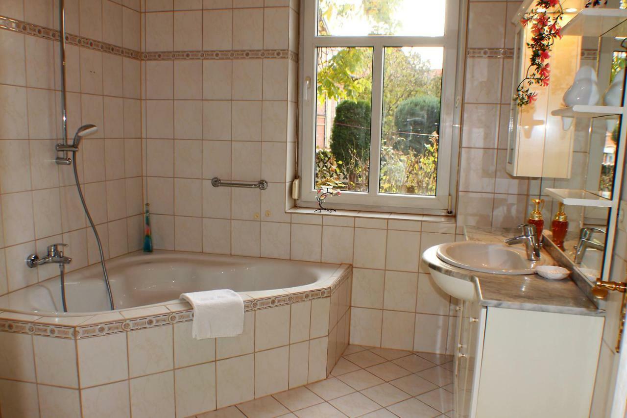 Apartments Zum Henker Кведлинбург Екстериор снимка