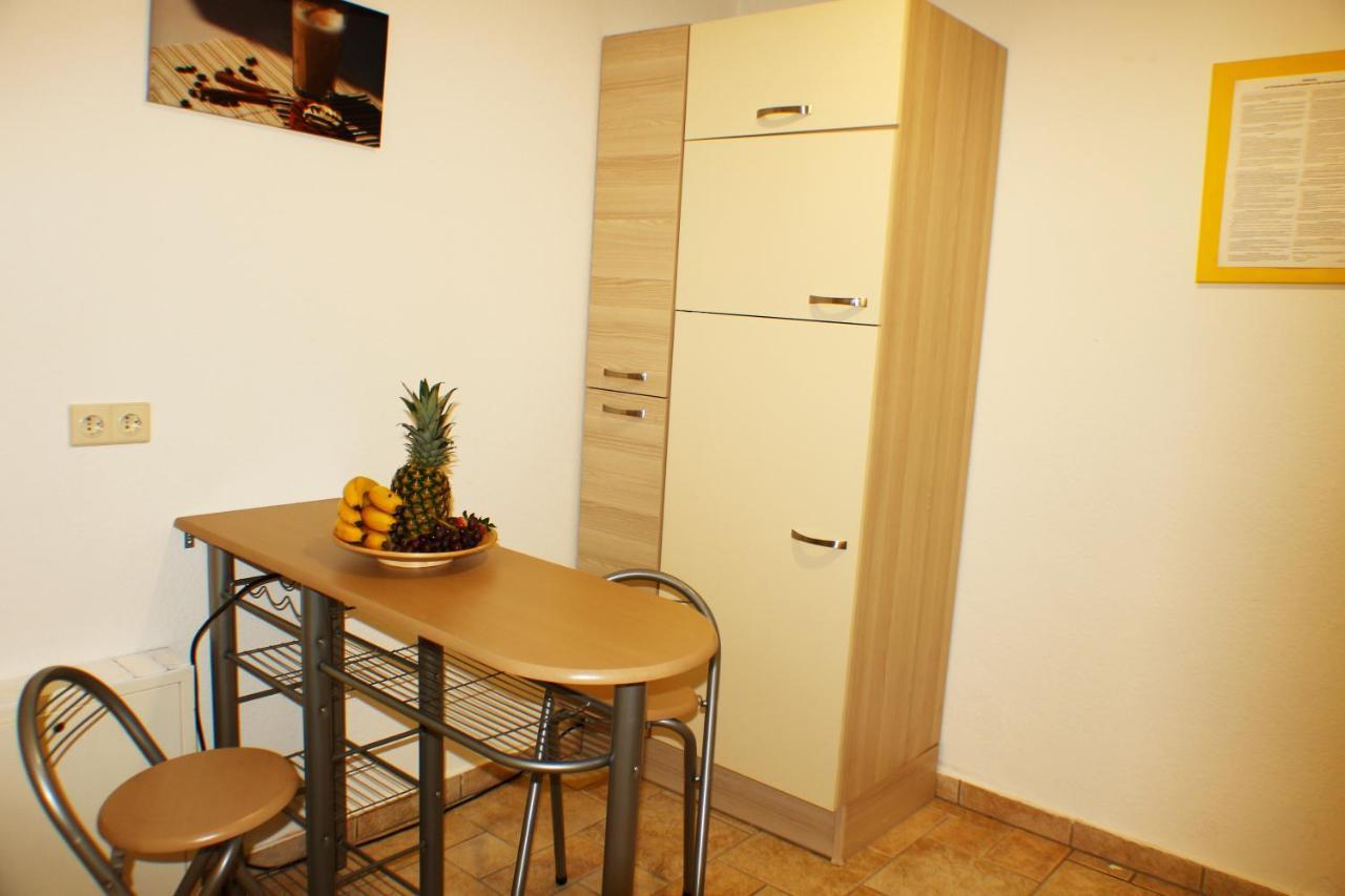 Apartments Zum Henker Кведлинбург Екстериор снимка